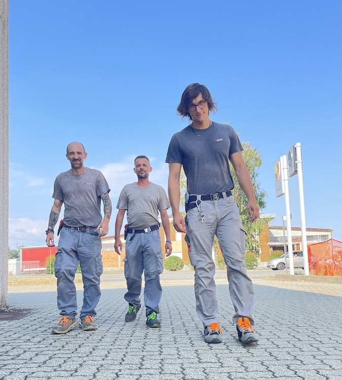Professionisti della squadra tecnica Allsystem
